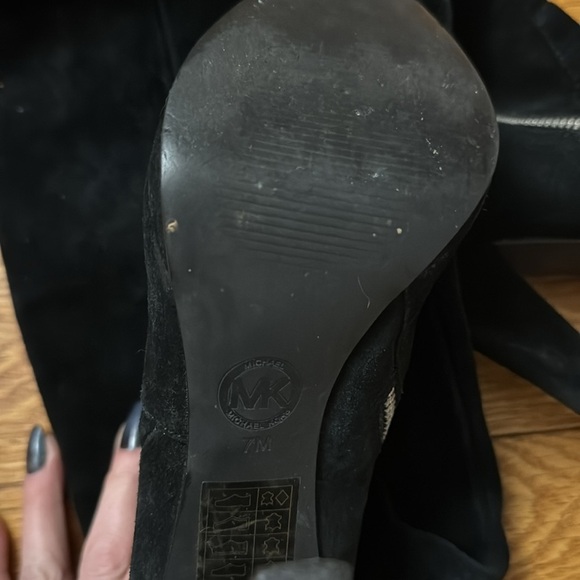 Michael Kors Knee-High Women's Boots - Picture 5 of 6